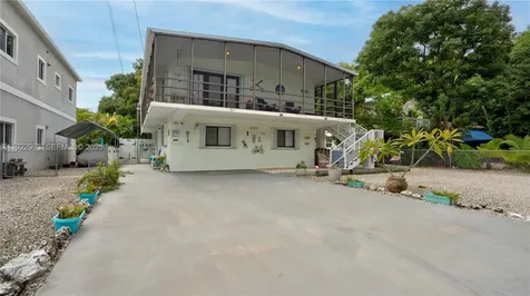 137 Pacific Avenue Tavernier FL 33070