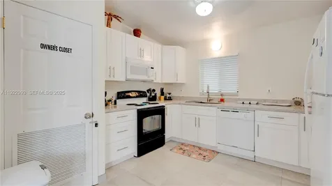 137 Pacific Avenue Tavernier FL 33070