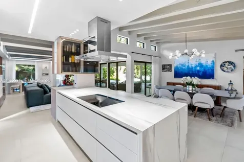 4095 Battersea Road Miami FL 33133