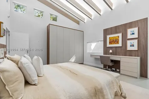 4095 Battersea Road Miami FL 33133