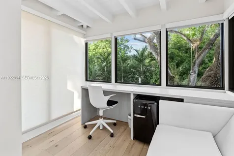 4095 Battersea Road Miami FL 33133