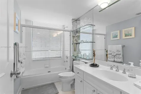 21205 Yacht Club Drive Aventura FL 33180
