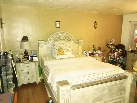 1855 NE 121st Street North Miami FL 33181