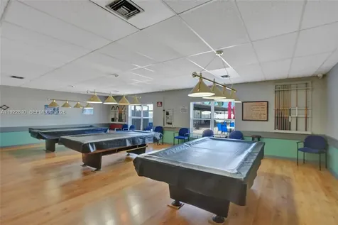 2915 Crosley Drive W West Palm Beach FL 33415