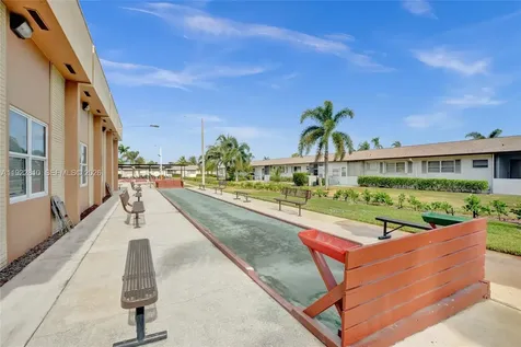 2915 Crosley Drive W West Palm Beach FL 33415