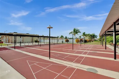 2915 Crosley Drive W West Palm Beach FL 33415