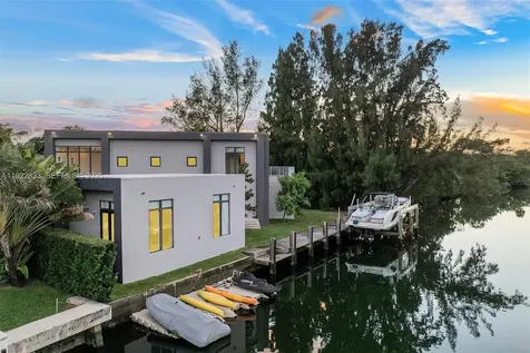 1009 NE 104th Street Miami Shores FL 33138