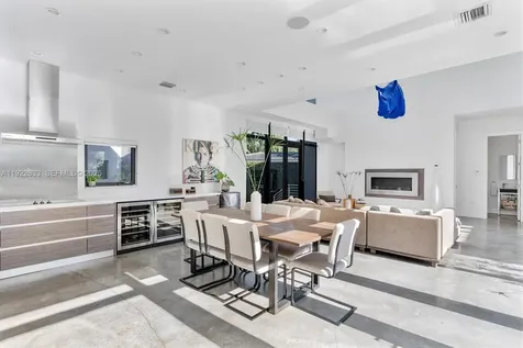 1009 NE 104th Street Miami Shores FL 33138