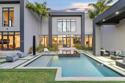 1009 NE 104th Street Miami Shores FL 33138