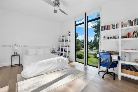 1009 NE 104th Street Miami Shores FL 33138