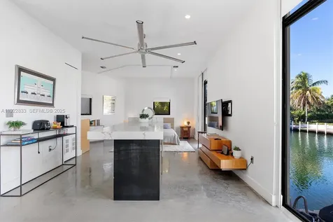 1009 NE 104th Street Miami Shores FL 33138