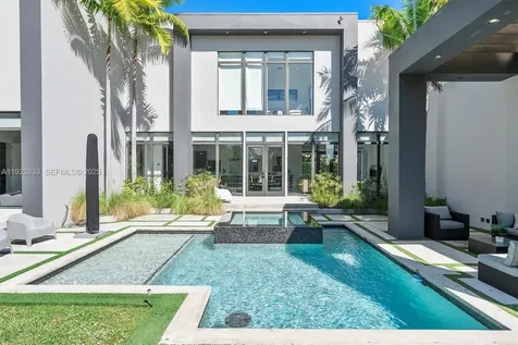 1009 NE 104th Street Miami Shores FL 33138