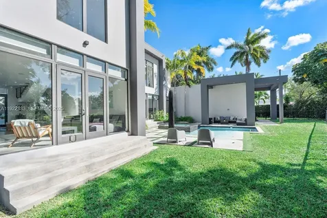 1009 NE 104th Street Miami Shores FL 33138