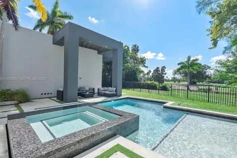 1009 NE 104th Street Miami Shores FL 33138