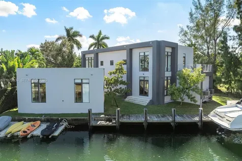 1009 NE 104th Street Miami Shores FL 33138