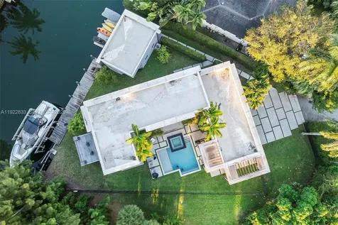 1009 NE 104th Street Miami Shores FL 33138