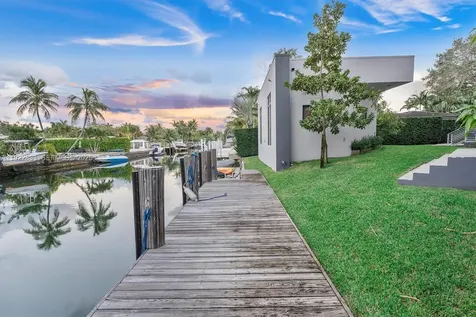 1009 NE 104th Street Miami Shores FL 33138