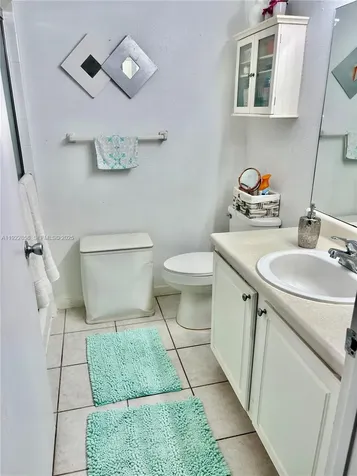 1791 NW 96th Terrace Pembroke Pines FL 33024