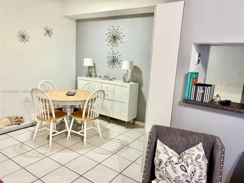 1791 NW 96th Terrace Pembroke Pines FL 33024
