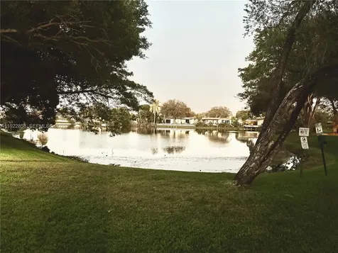 1791 NW 96th Terrace Pembroke Pines FL 33024