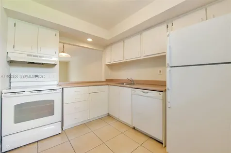 4600 SW 67th Avenue Miami FL 33155