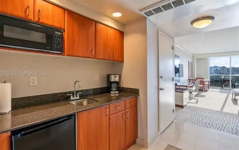 18001 Collins Avenue Sunny Isles Beach FL 33160