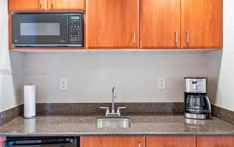 18001 Collins Avenue Sunny Isles Beach FL 33160