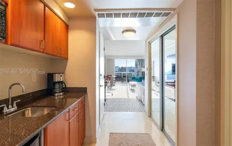 18001 Collins Avenue Sunny Isles Beach FL 33160