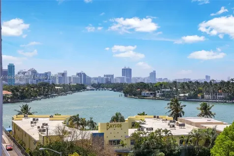 6900 Bay Drive Miami Beach FL 33141