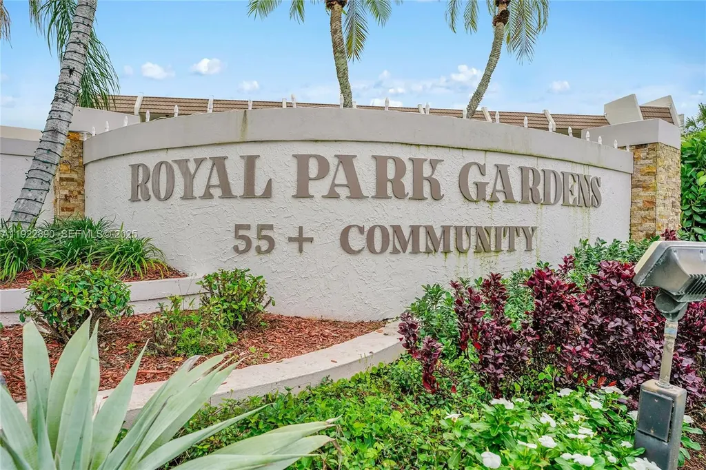 6890 Royal Palm Boulevard Margate FL 33063