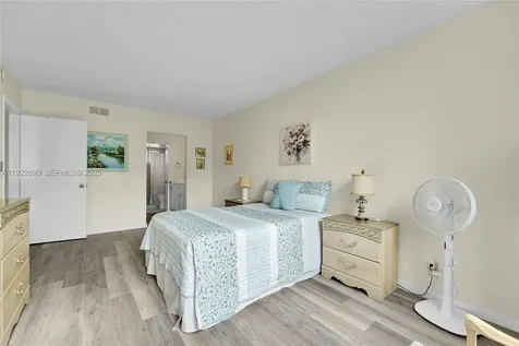 6890 Royal Palm Boulevard Margate FL 33063