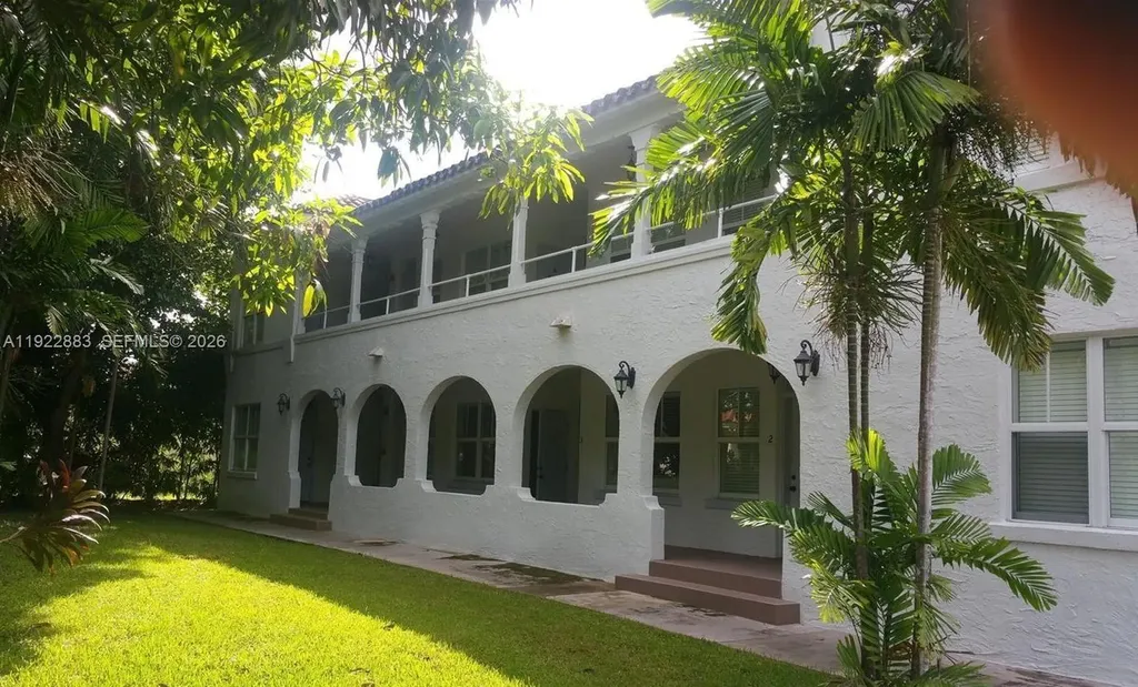 119 Cibao Court Coral Gables FL 33134