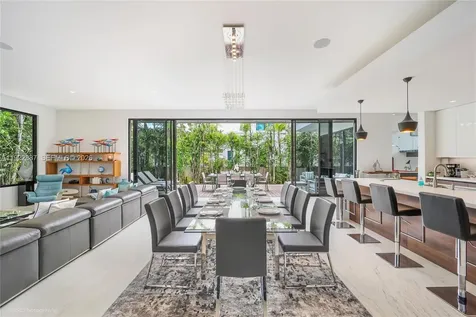 7501 Coquina Drive North Bay Village FL 33141