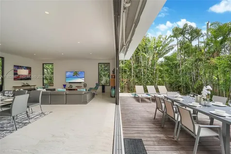 7501 Coquina Drive North Bay Village FL 33141