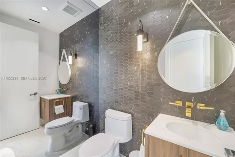 7501 Coquina Drive North Bay Village FL 33141