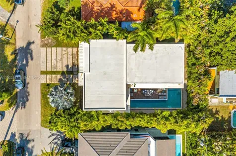 7501 Coquina Drive North Bay Village FL 33141