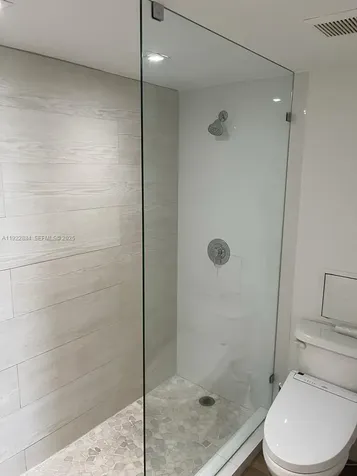 100 Bayview Drive Sunny Isles Beach FL 33160