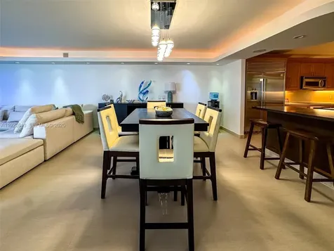 8877 Collins Avenue Surfside FL 33154