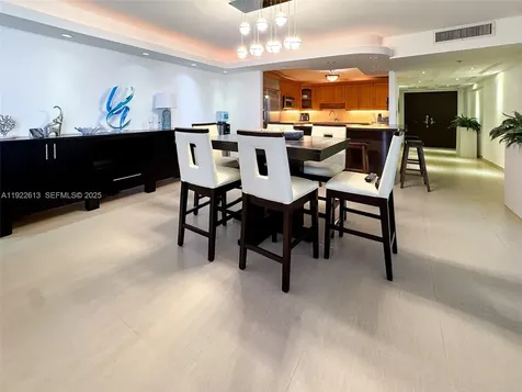 8877 Collins Avenue Surfside FL 33154