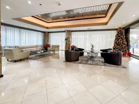 8877 Collins Avenue Surfside FL 33154