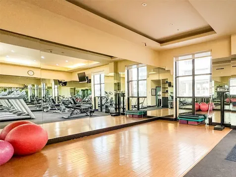8877 Collins Avenue Surfside FL 33154