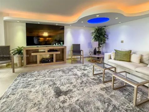 8877 Collins Avenue Surfside FL 33154
