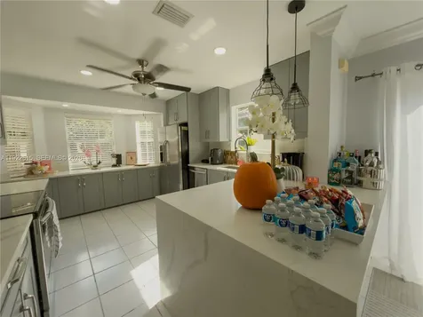 5460 NW 49th Avenue Coconut Creek FL 33073