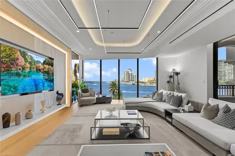 6800 Fisher Island Drive Miami Beach FL 33109