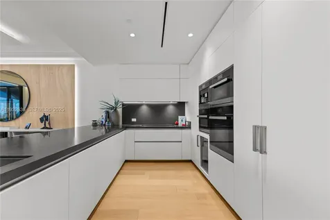 6800 Fisher Island Drive Miami Beach FL 33109