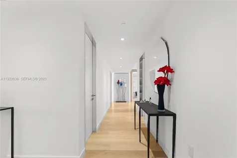 6800 Fisher Island Drive Miami Beach FL 33109