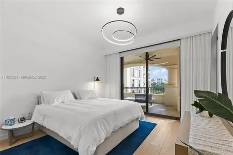 6800 Fisher Island Drive Miami Beach FL 33109