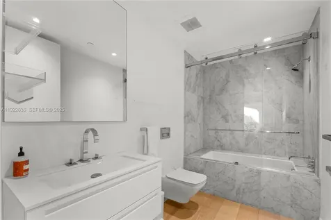 6800 Fisher Island Drive Miami Beach FL 33109