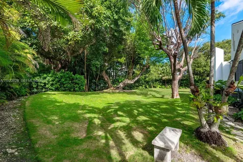 7000 Robles Street Coral Gables FL 33143