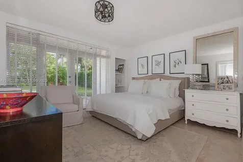 7000 Robles Street Coral Gables FL 33143